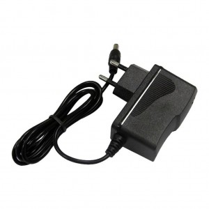 Alimentatore in plastica 12V 18W 1,5A IP44, connettore 2,1 mm - 3237